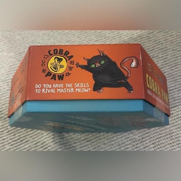 Cobra Paw Orange and Black Board Game - Picture 5 of 11
